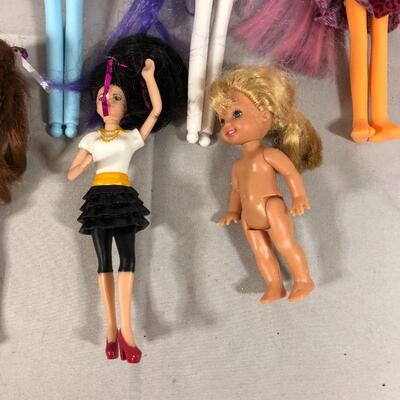 Lot 52 - My Little Pony Equestria Dolls and Others