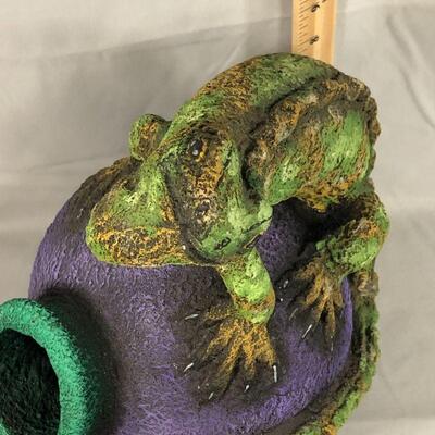 Lot 53 - Purple and Green Iguana Planter