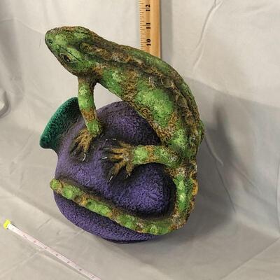 Lot 53 - Purple and Green Iguana Planter