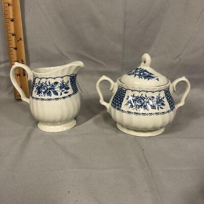 Lot 73 - Mixed Lot of Blue and White China