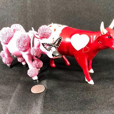 Pair of Cow Parade Figurines Moocho Amor French Moodle