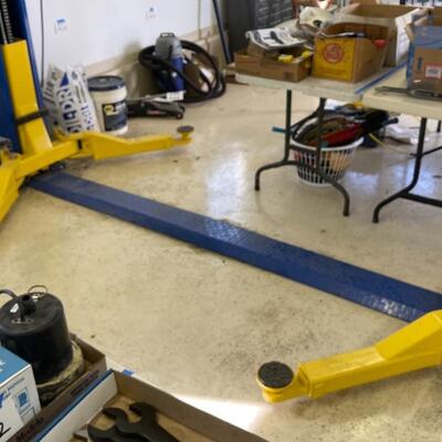 799-Atlas Car Lift Model: 9KBP ( SEE DETAILS)