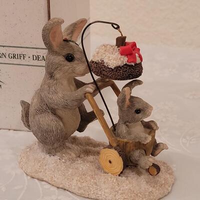 Lot 211: (2) Charming Tails 