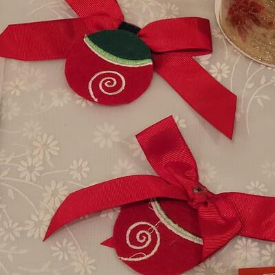 Lot 212: Christmas Window Gels, Ornament Hangers and Ribbon 