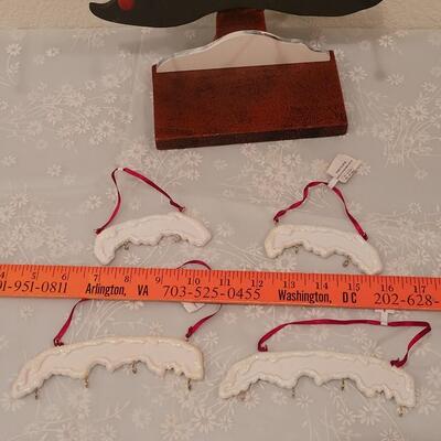 Lot 213: Ornament Hangers and Tree