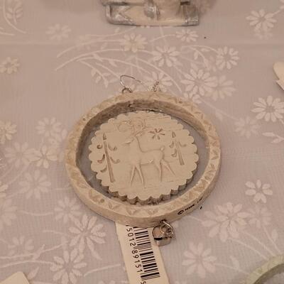 Lot 214: Christmas Ornament lot 