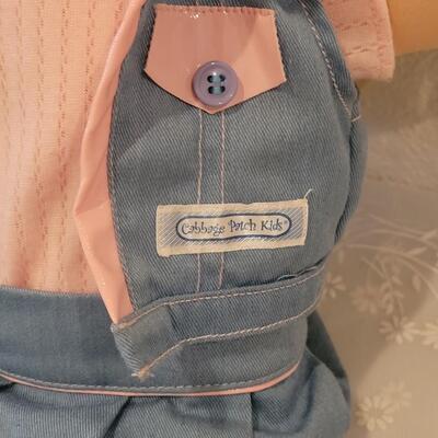 Lot 266: Cabbage Patch Doll