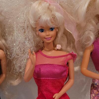 Lot 270: Barbie Doll Lot