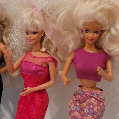 Lot 270: Barbie Doll Lot