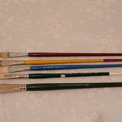 Lot 282: Paint Brush Lot