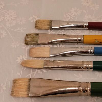 Lot 282: Paint Brush Lot