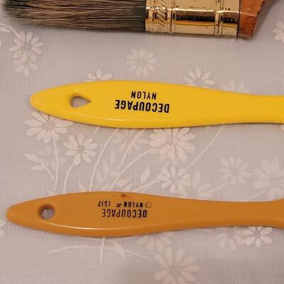 Lot 283: Paint Brush Lot