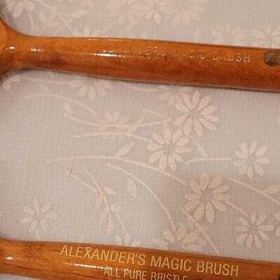 Lot 283: Paint Brush Lot