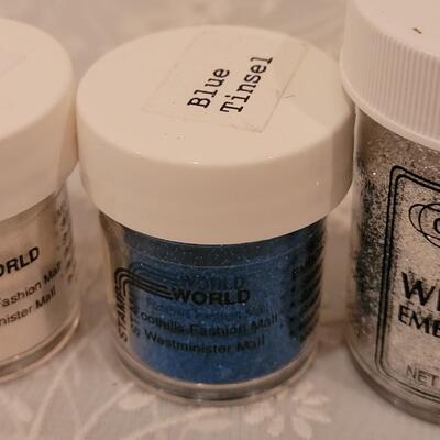 Lot 287: Embossing Powder 