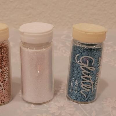 Lot 290: Glitter Lot