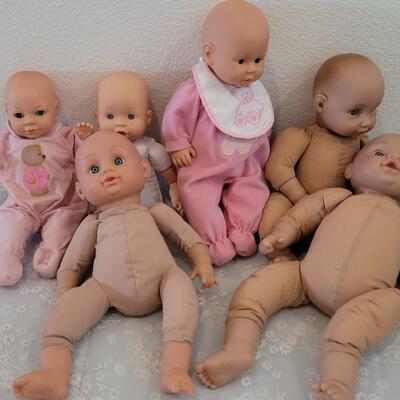 Lot 291: TollyTots Dolls and CitiToy Dolls and Unmarked Dolls Lot