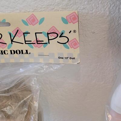 Lot 293: Just for Keeps Doll Lot