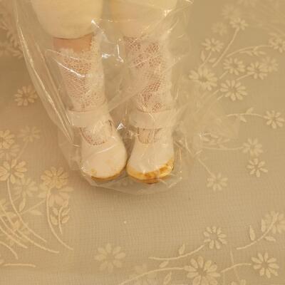 Lot 293: Just for Keeps Doll Lot