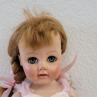 Lot 303: Vintage MADAME ALEXANDER Ballerina Doll (no box)