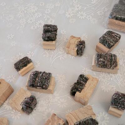 Lot 316: Crafting Eraser Lot