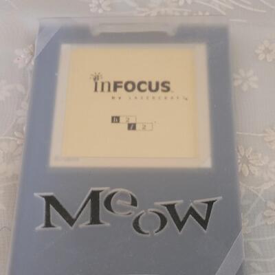 Lot 321: Cat Picture Frames