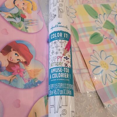 Lot 327: Wrapping Paper, Tissue Paper and Trimmings 