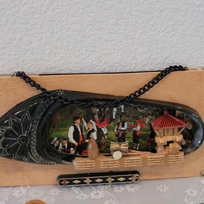 Lot 333: Wood Shoes, Picture Frame and Cat Trinket Box