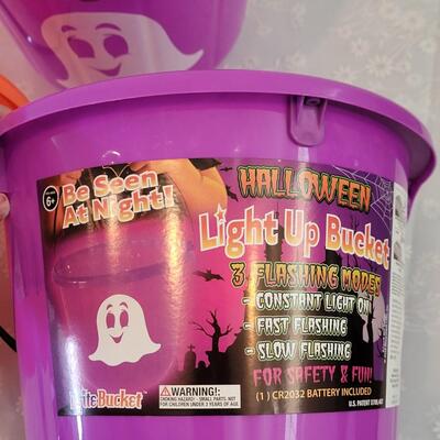 Lot 343: Light Up Halloween Buckets (4)