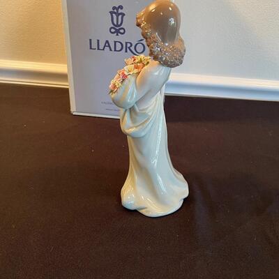 #2 Lladro "Petals of Love" 