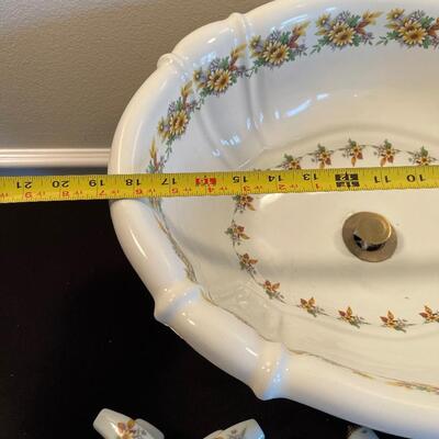 #10 Sunflower Drop in Bathroom Sink W/ Towl Hooks, Door Knob 2 towel rack 