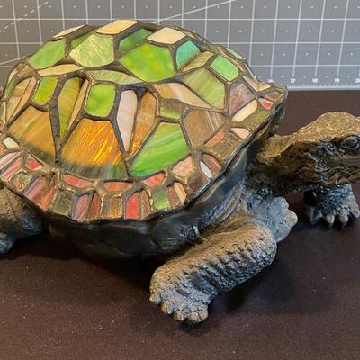 #39 Tiffany Style Stained Glass Lamp 