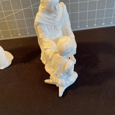 #40 (2)Lenox  FINE Bone China Jesus Sculptures  