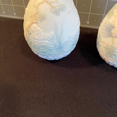 #79 (2) Lladro Eggs 