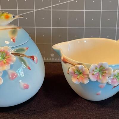 #84 Cutest Cream & Sugar set ever with birds