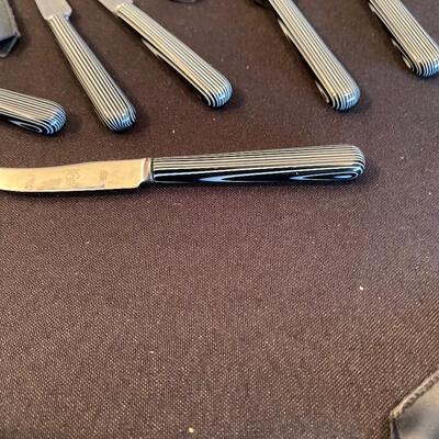 #86 (12) Sheffield Zebra Butter Knifes or hors d'oeuvres 