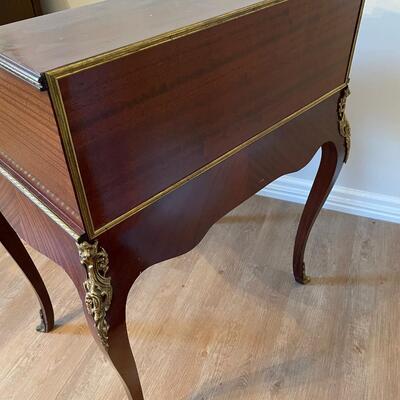 #107 French ProvenÃ§al Writing Desk - Fabulous Piece. 