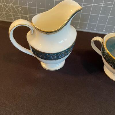 #124 Royal Doulton "CARLYLE" Cream & Sugar 