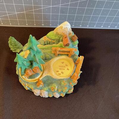 #133  Hummel Scape Summer Stroll 