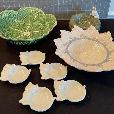 #139 Several Bunny Bowls, Cabbage Leaf Kitty Cat Salts 