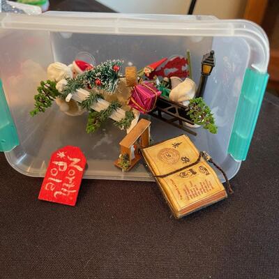 #140 Christmas Village Items MIXED Lot 