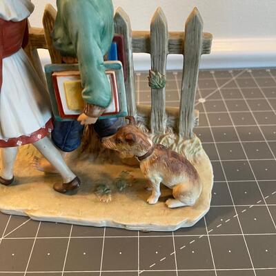 #146 Norman Rockwell Porcelain Statue 