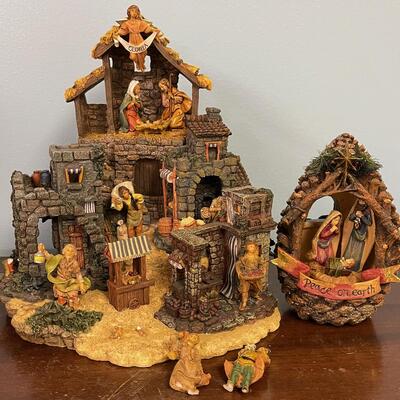 #163B Resin Nativities 