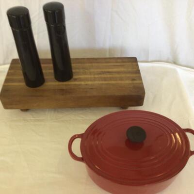 959-Unicorn Pepper Mills, LeCreuset Small Stew Pot 
