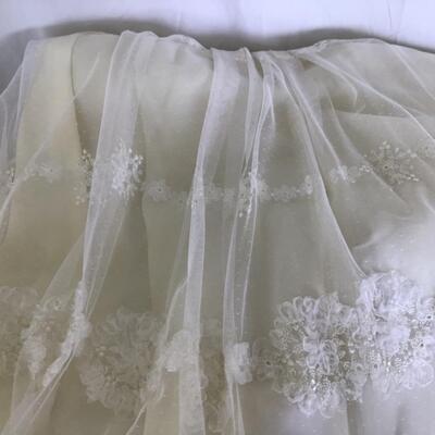 979-Antique Wedding Dress