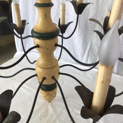 Chandelier w/ 12 Candle lights