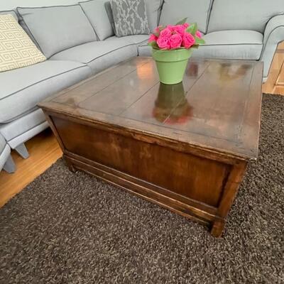 Lexington area rug 5 x 7