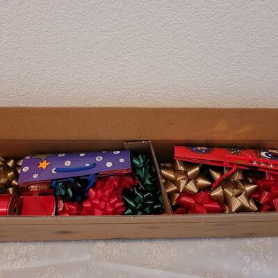 Lot 12: Large Christmas Gift Wrap Lot