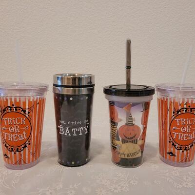 Lot 14: Halloween Cold and Hot Cups 