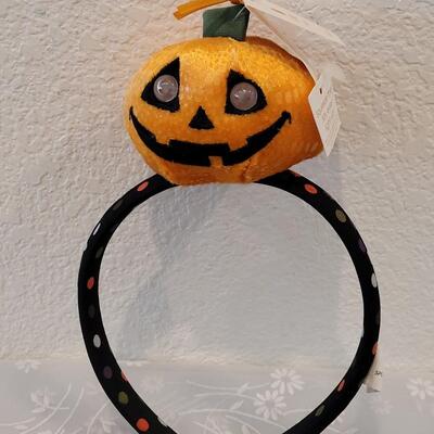 Lot 17: Halloween Scarf and Headband