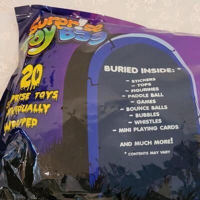 Lot 21: Non-Food Treats for Trick or Treaters